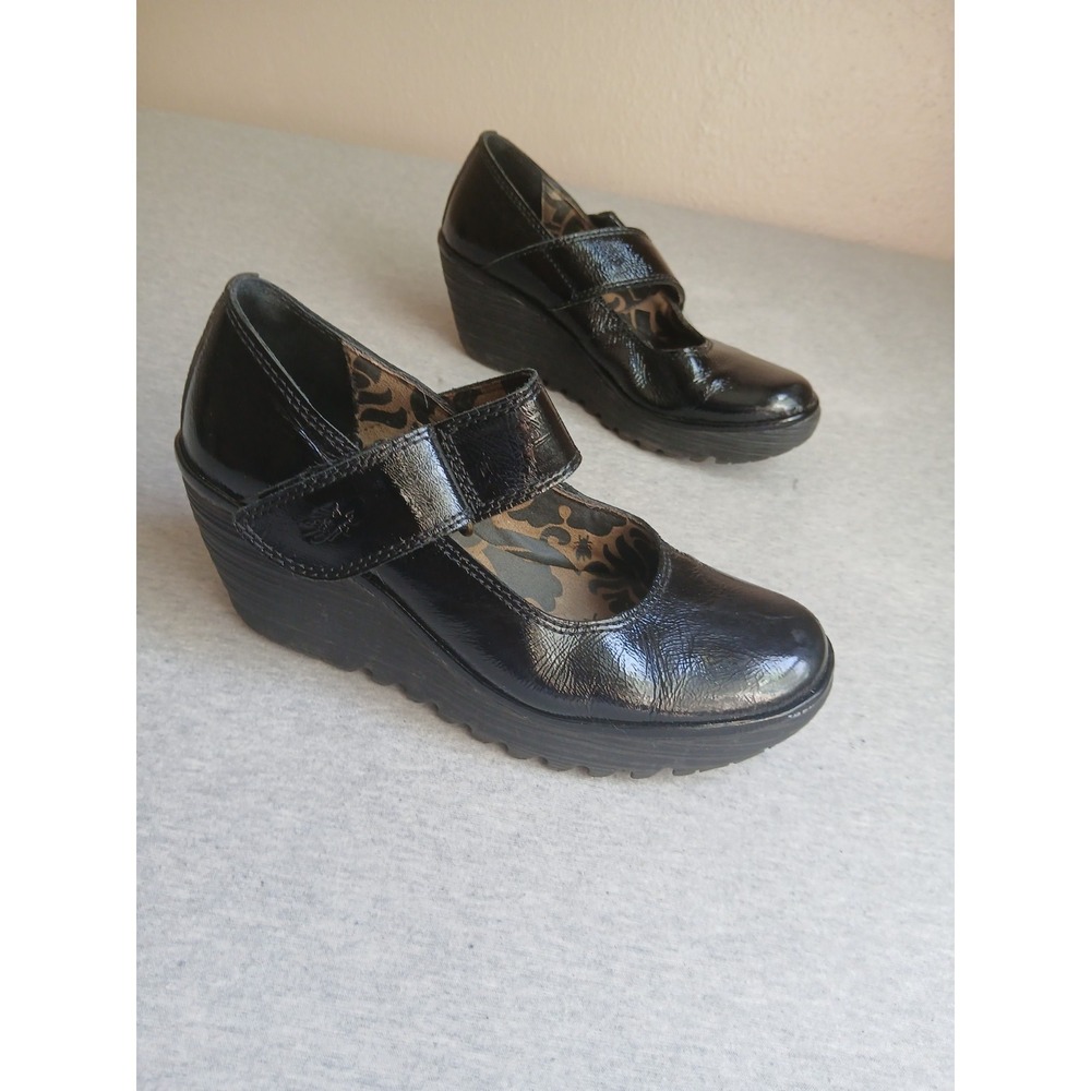 Fly London Shoes 40 / 9.5 Mary Jane Patent Leather Comfort Wedge Grunge Goth